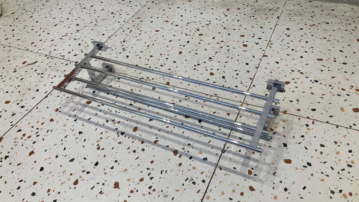 Thanh treo khăn 2 tầng Essentials Cube Multi 558mm Grohe 40512001