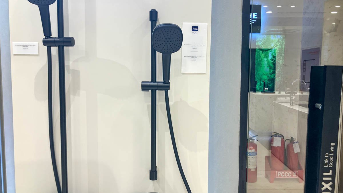 Bộ tay sen và thanh trượt sen 2 chế độ Tempesta Cube 110 GROHE 26748003