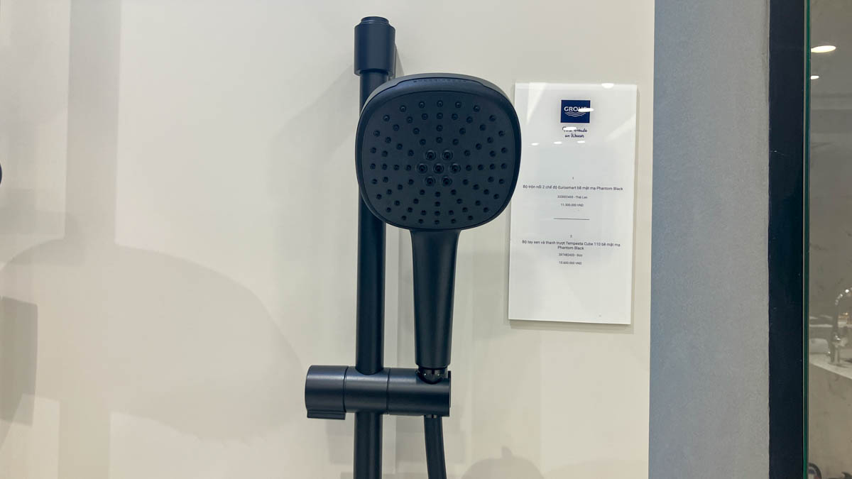 Bộ tay sen và thanh trượt sen 2 chế độ Tempesta Cube 110 GROHE 26748003