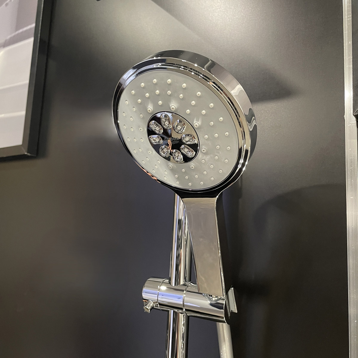 Bộ tay sen và thanh trượt sen 4 chế độ Power+Soul 130 GROHE 27732000