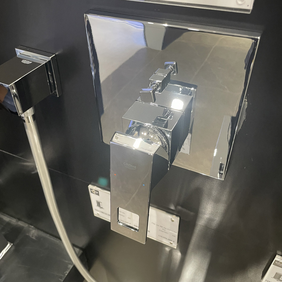 Mặt nạ điều khiển sen tắm GROHE 24062000