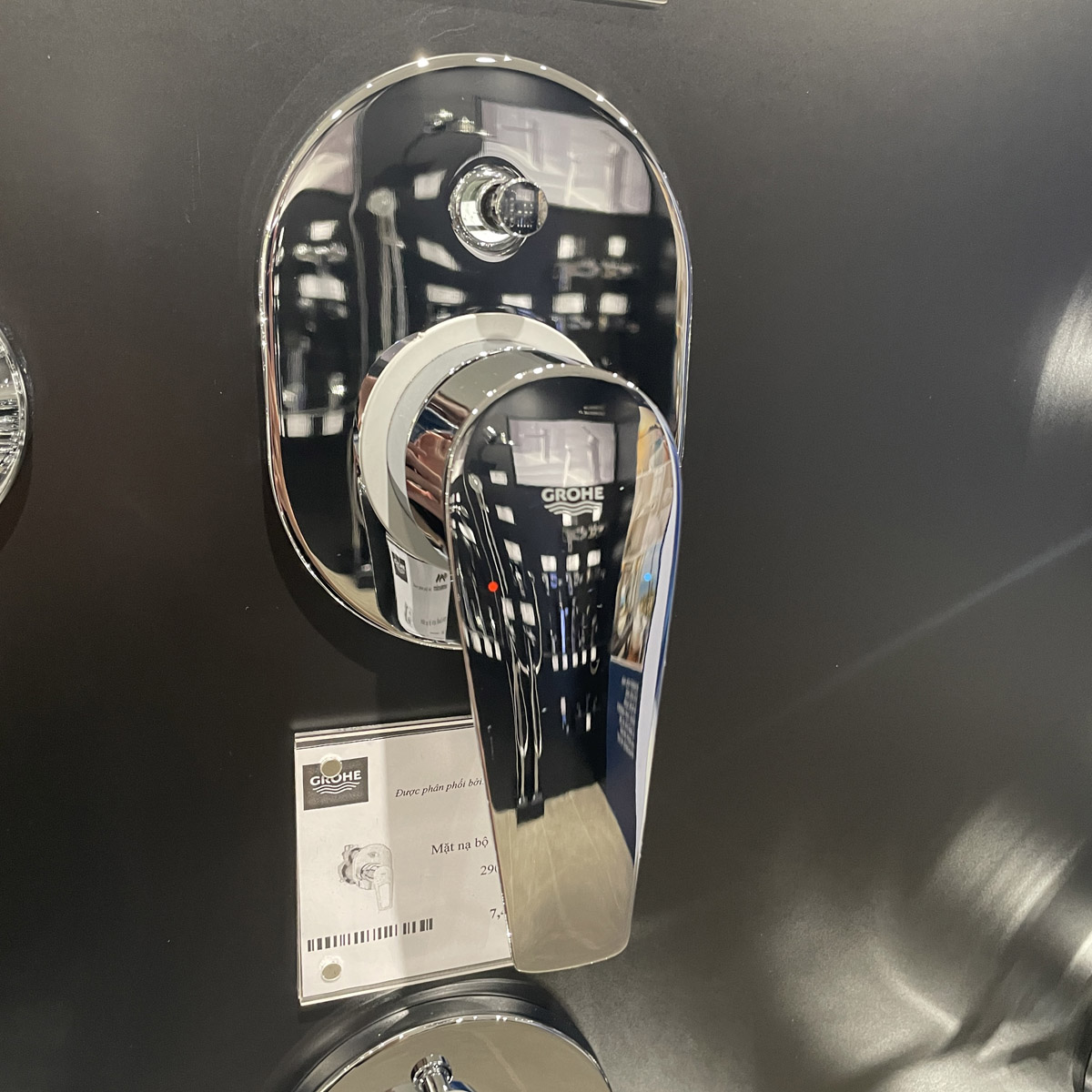 Bộ trộn sen tắm âm tường BauEdge OHM GROHE 29039001