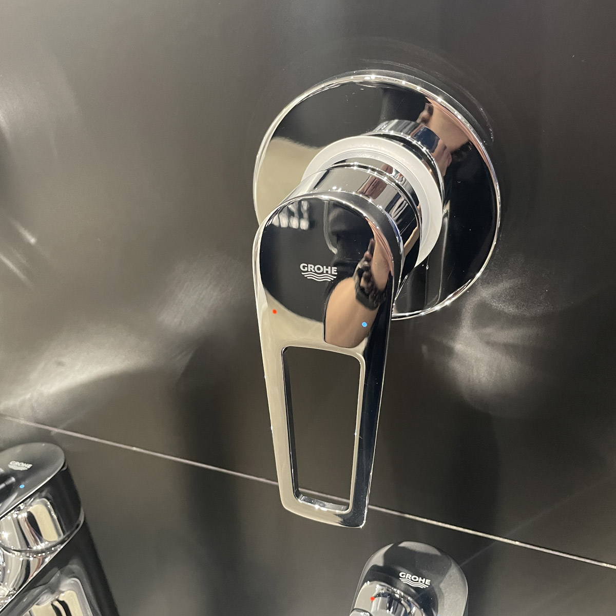 Van điều chỉnh nóng lạnh BauLoop GROHE 29042001