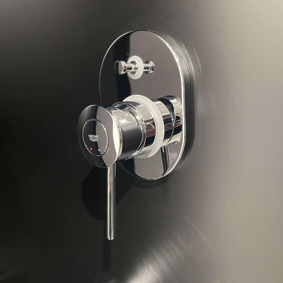 Van nóng lạnh kèm chuyển hướng 2 đường BauClassic GROHE 29047000