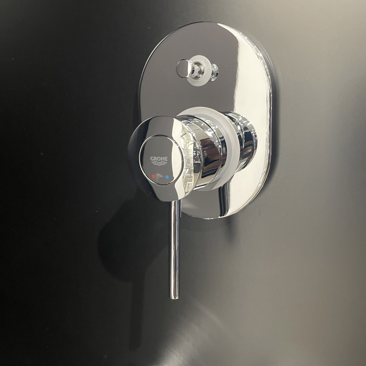 Van nóng lạnh kèm chuyển hướng 2 đường BauClassic GROHE 29047000