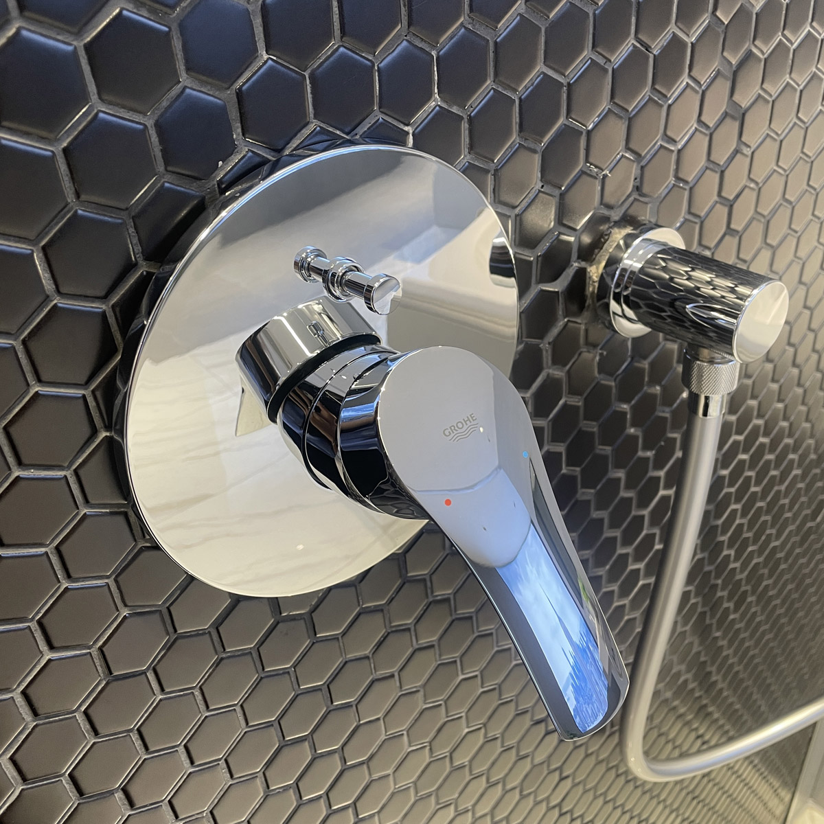 Van nóng lạnh kèm chuyển hướng 2 đường Eurosmart GROHE 33305003