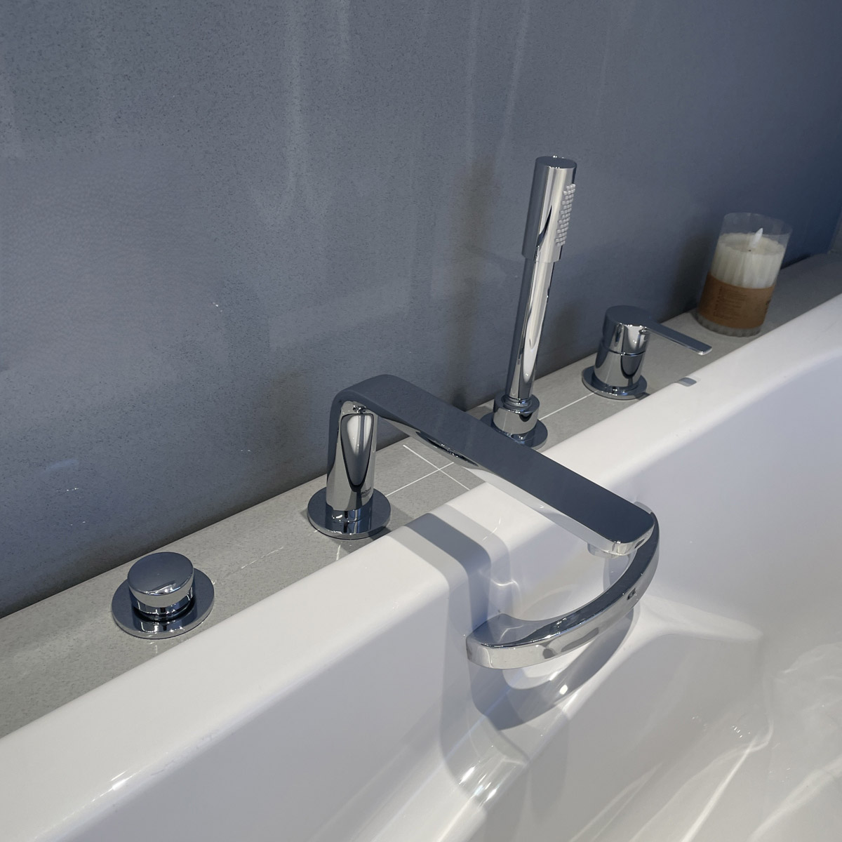 Vòi bồn tắm 4 lỗ nóng lạnh Lineare GROHE 19577001