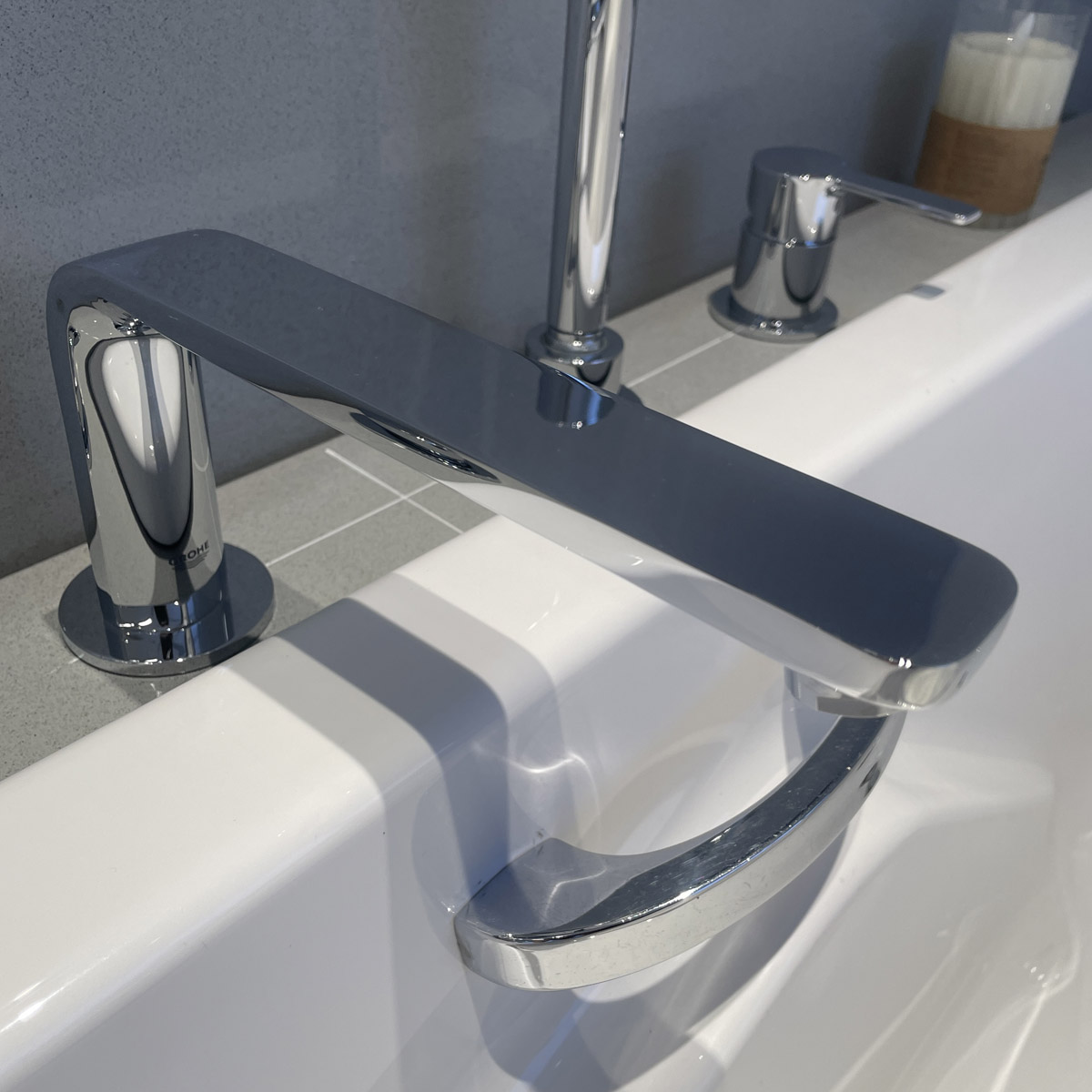 Vòi bồn tắm 4 lỗ nóng lạnh Lineare GROHE 19577001