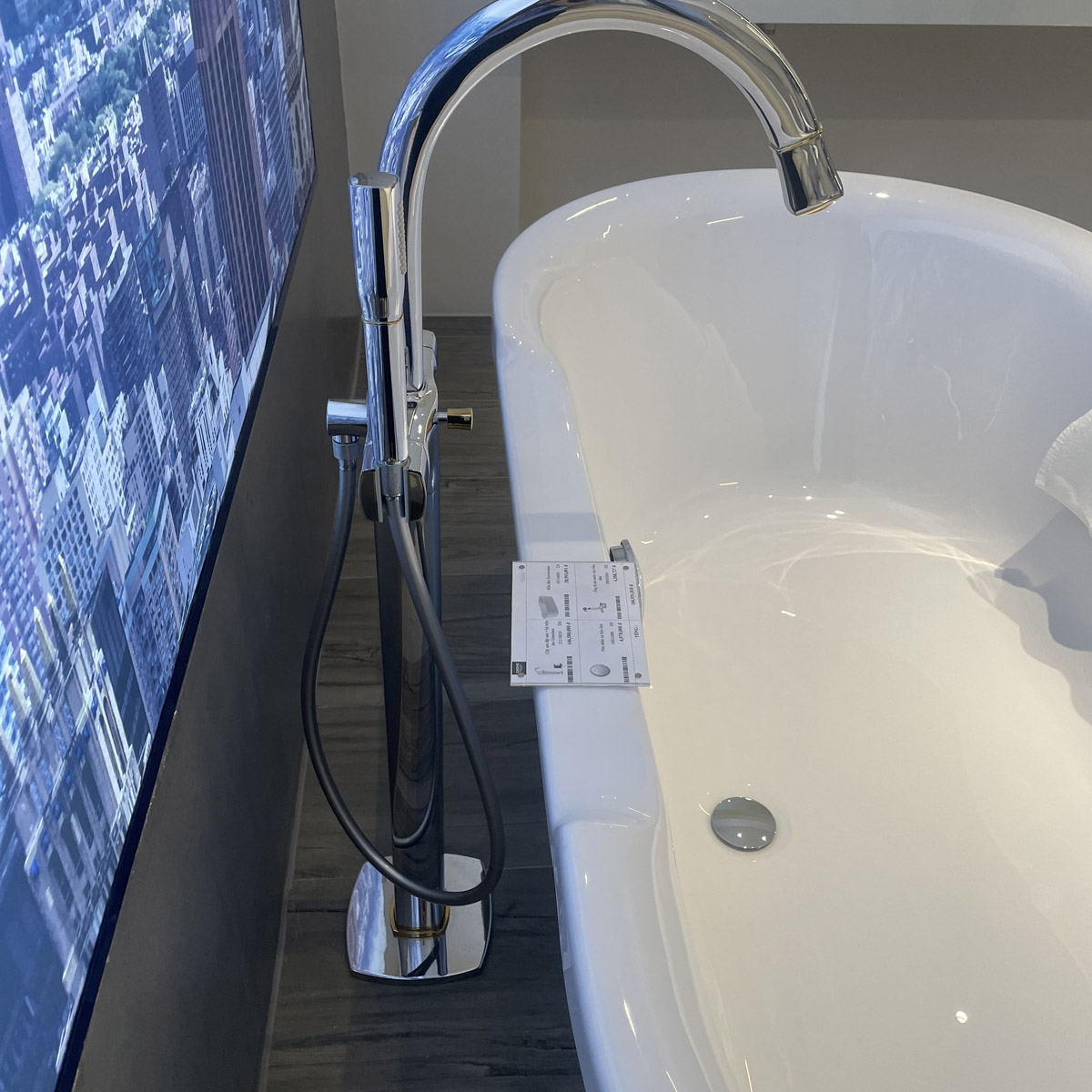 Vòi xả bồn tắm đặt sàn Grandera GROHE 23318IG0