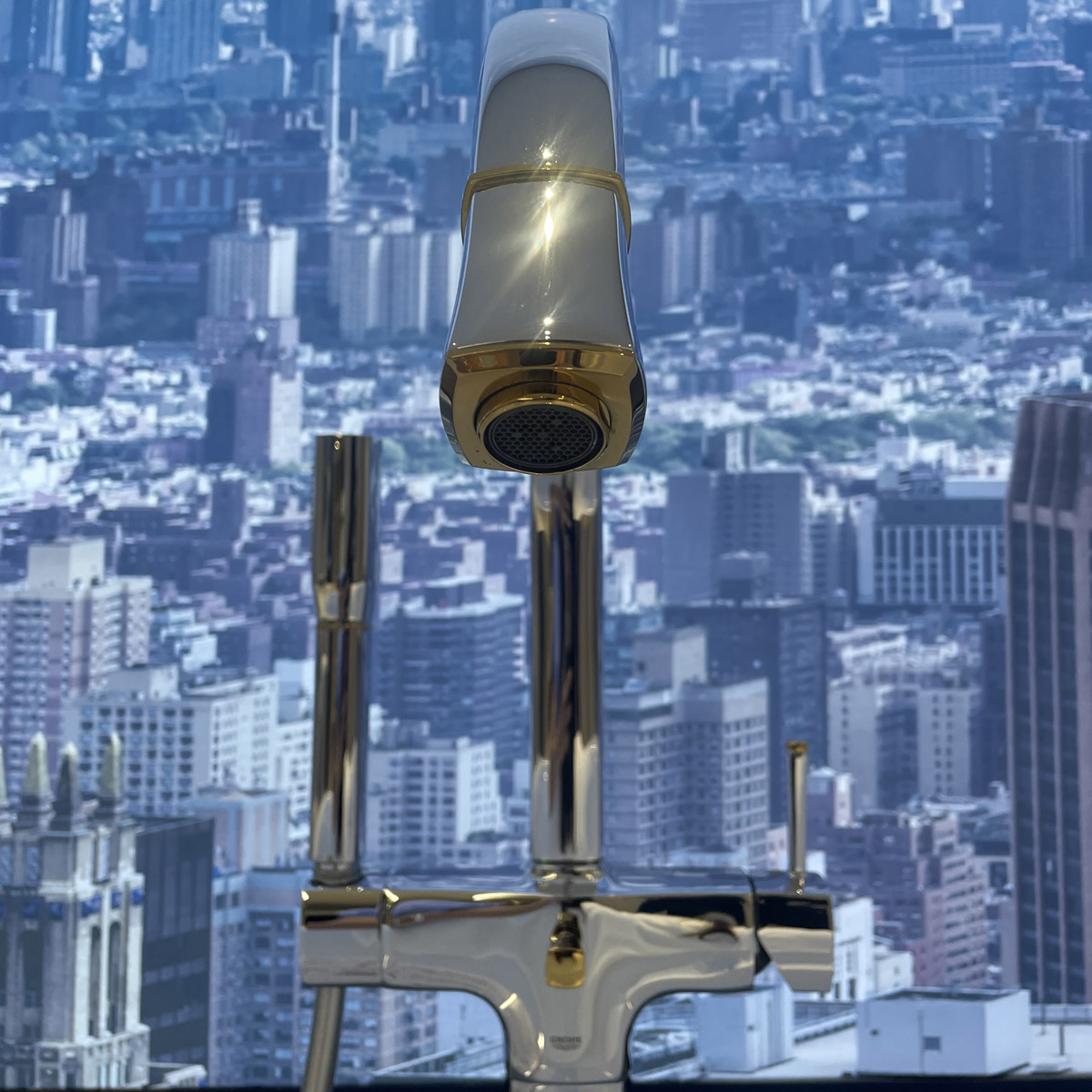 Vòi xả bồn tắm đặt sàn Grandera GROHE 23318IG0