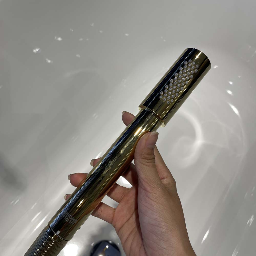 Vòi bồn tắm đặt sàn nóng lạnh Essence GROHE 23491001