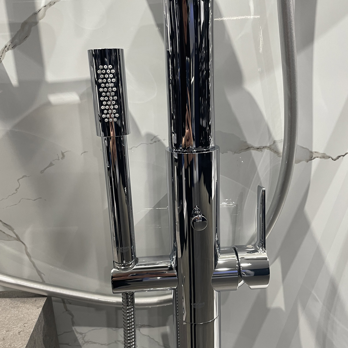 Vòi bồn tắm nóng lạnh đặt sàn Lineare GROHE 23792001