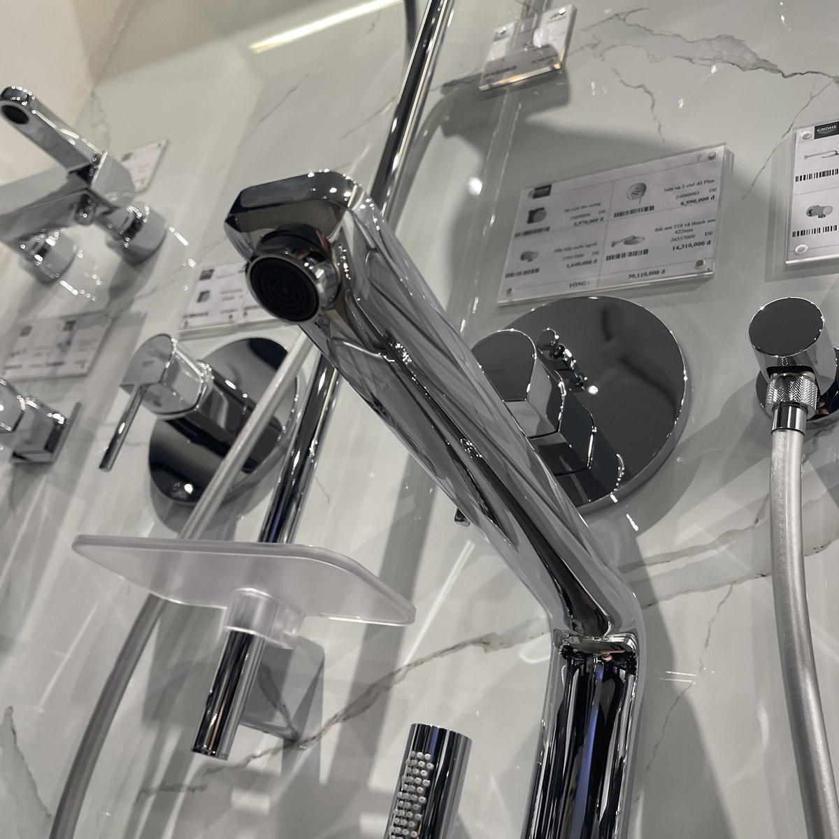 Vòi bồn tắm nóng lạnh đặt sàn Lineare GROHE 23792001