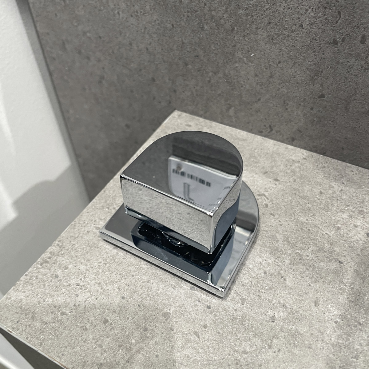 Vòi bồn tắm 4 lỗ nóng lạnh kèm tay sen Plus GROHE 29307003