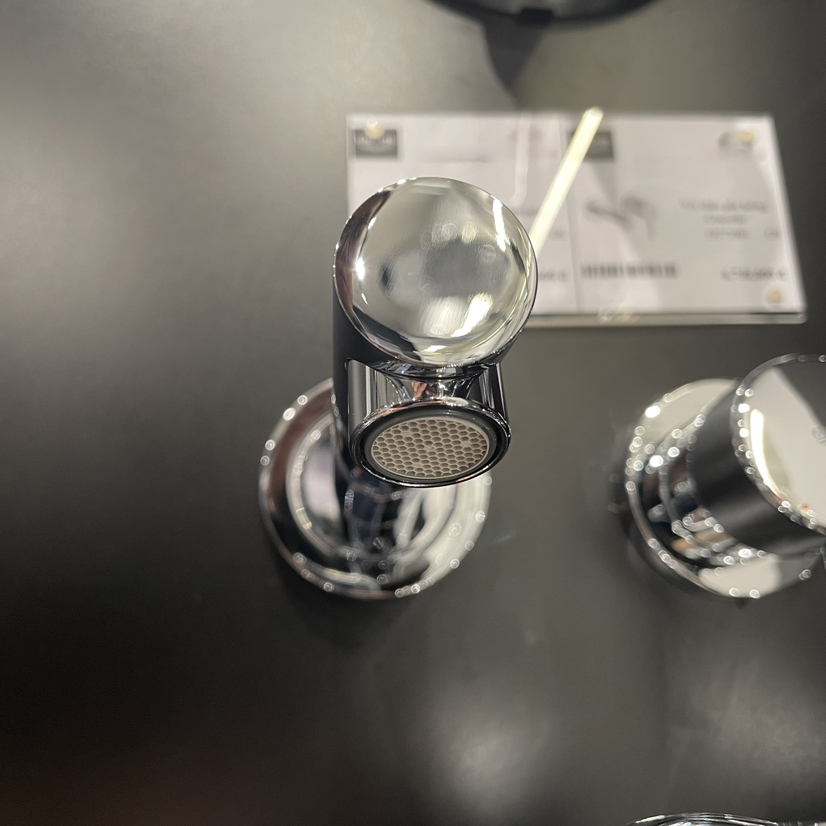 Vòi chậu gắn tường nóng lạnh 2 lỗ Concetto GROHE 19575001