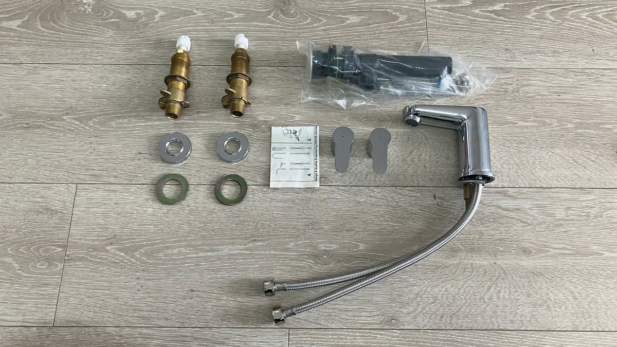Vòi chậu nóng lạnh 3 lỗ BauEdge GROHE 20197000
