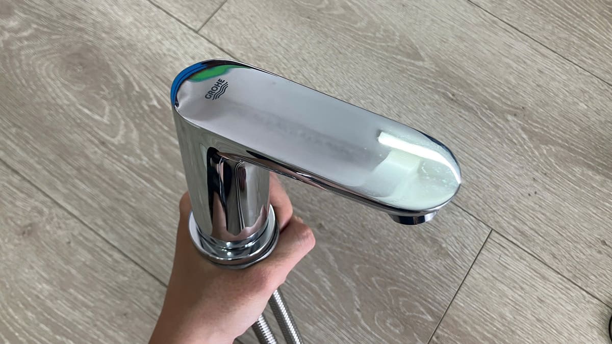 Vòi chậu nóng lạnh 3 lỗ BauEdge GROHE 20197000