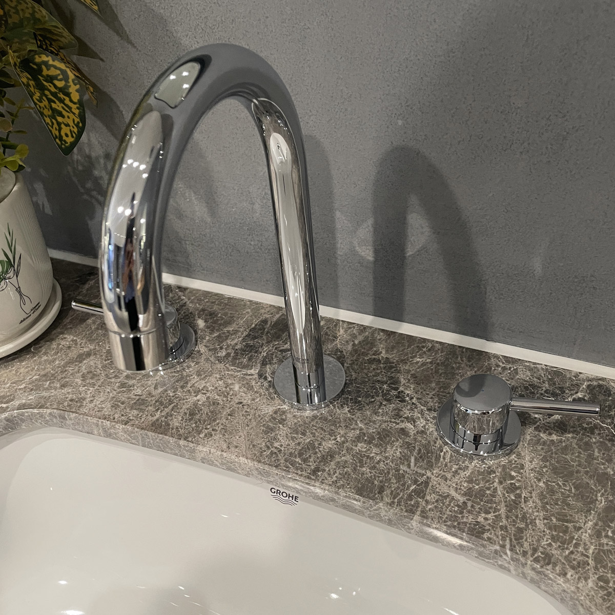 Vòi chậu nóng lạnh 3 lỗ Concetto GROHE 20216001