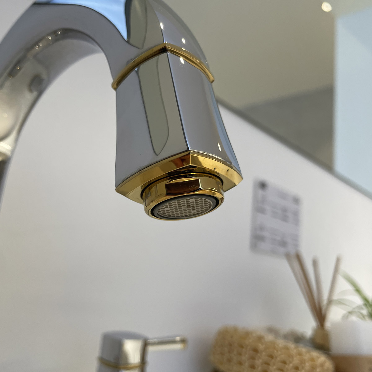 Vòi chậu nóng lạnh Grandera 3 lỗ Grohe 20389IG0
