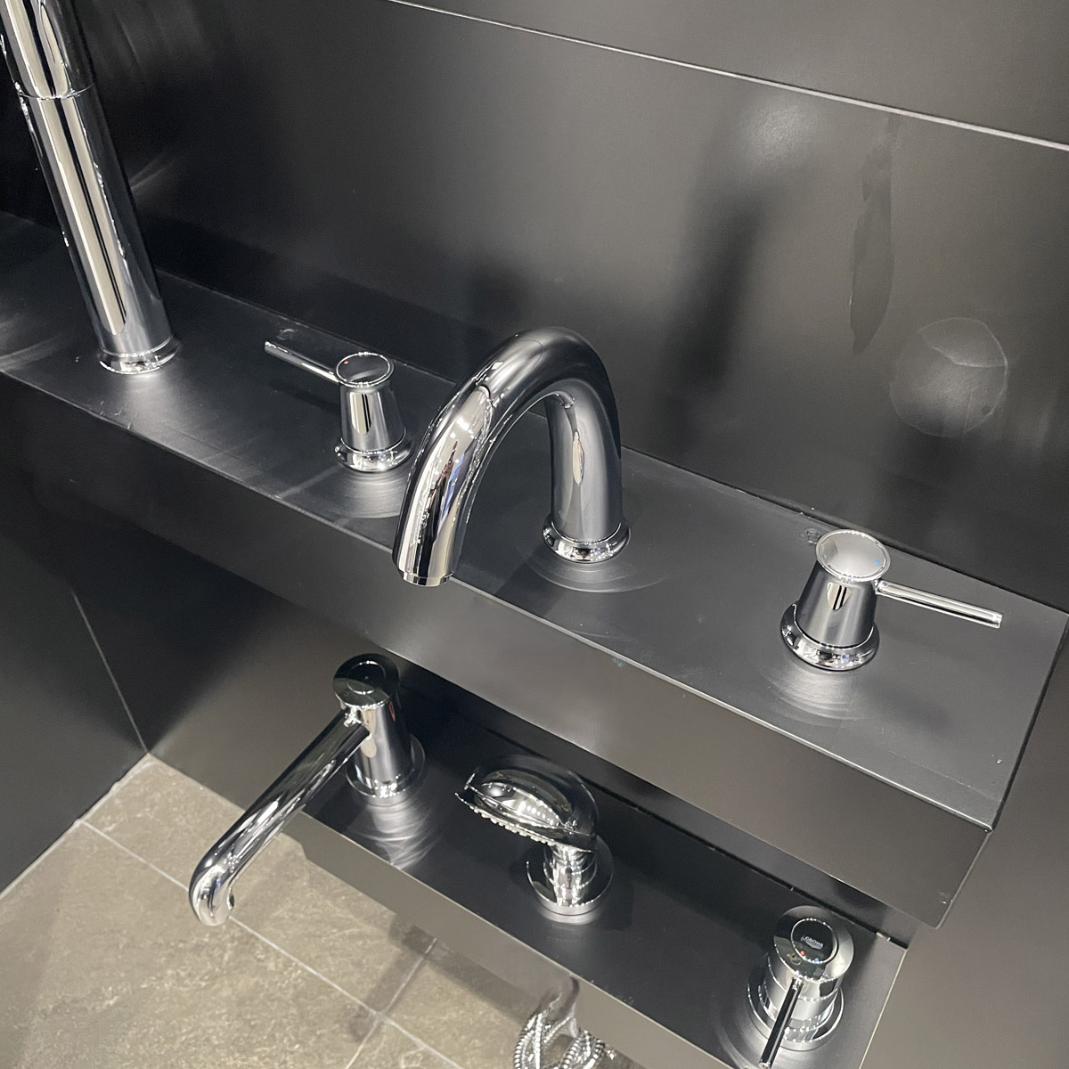 Vòi chậu nóng lạnh BauClassic 3 lỗ Grohe 20470000