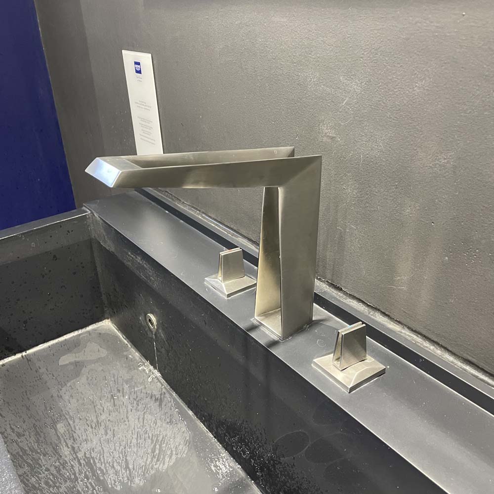 Vòi chậu nóng lạnh 3 lỗ Allure Brilliant GROHE 20603SD0