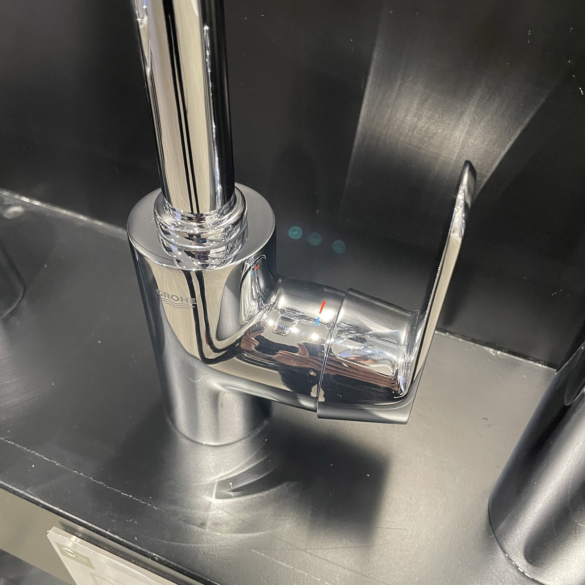 Vòi chậu nóng lạnh Eurodisc Cosmopolitan GROHE 23054002