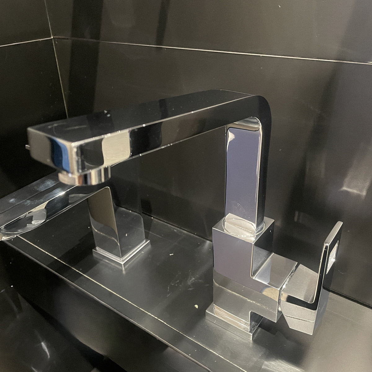 Vòi chậu nóng lạnh Eurocube GROHE 23135000