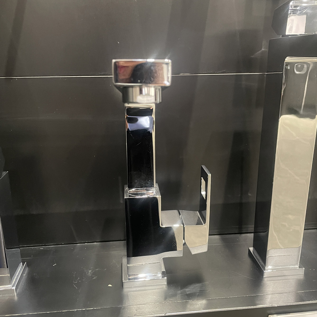 Vòi chậu nóng lạnh Eurocube GROHE 23135000