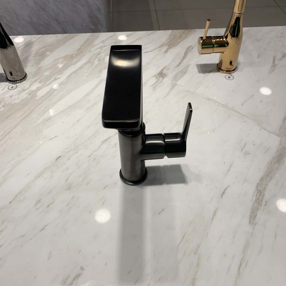 Vòi chậu nóng lạnh Lineare GROHE 23296001