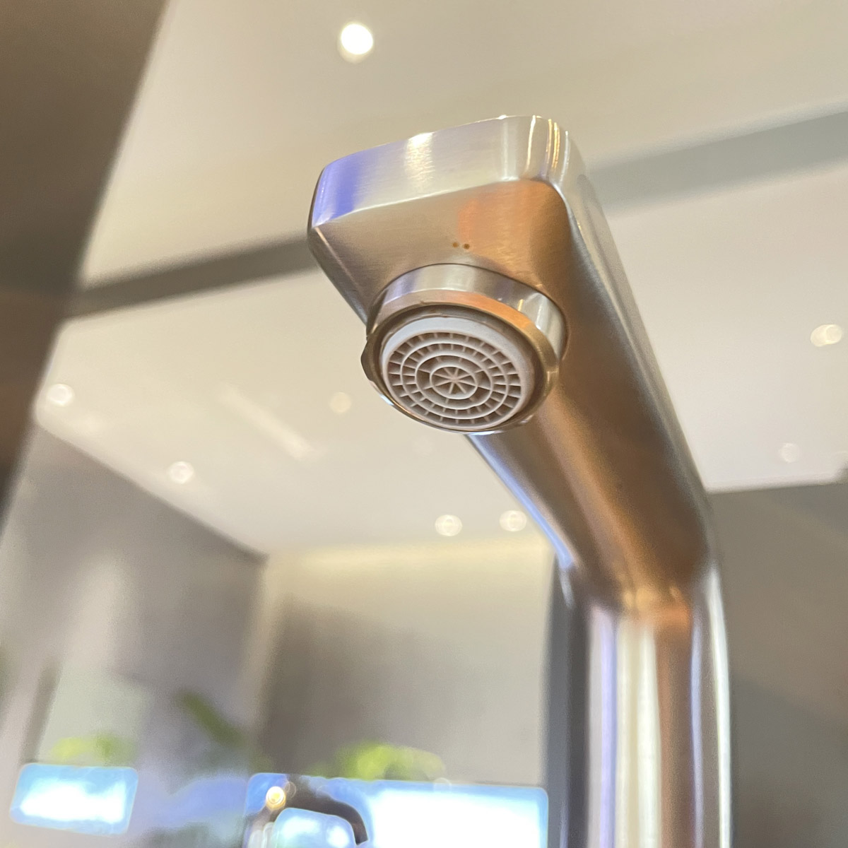 Vòi chậu nóng lạnh Lineare GROHE 23296001