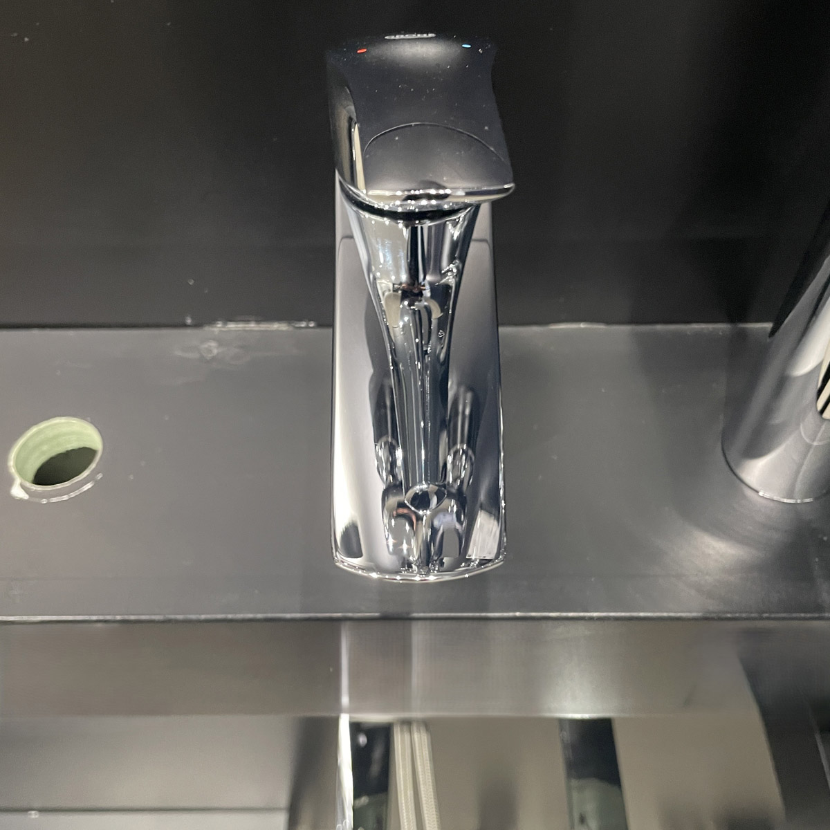 Vòi chậu lavabo nóng lạnh Eurosmart M-size GROHE 23322003