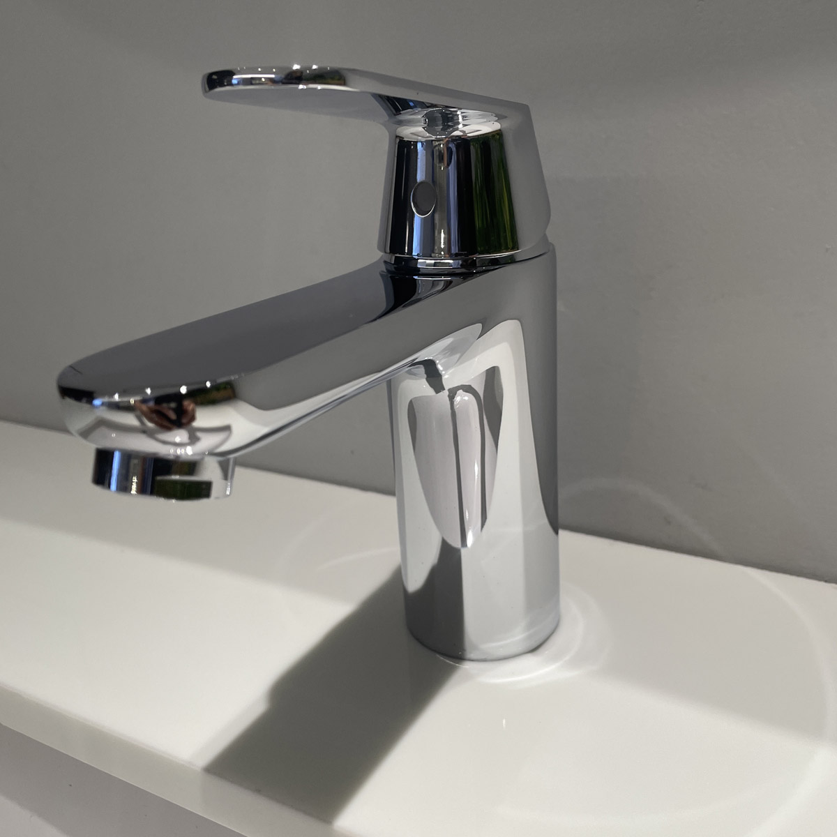 Vòi chậu nóng lạnh Eurosmart Cosmo M-size GROHE 23325000