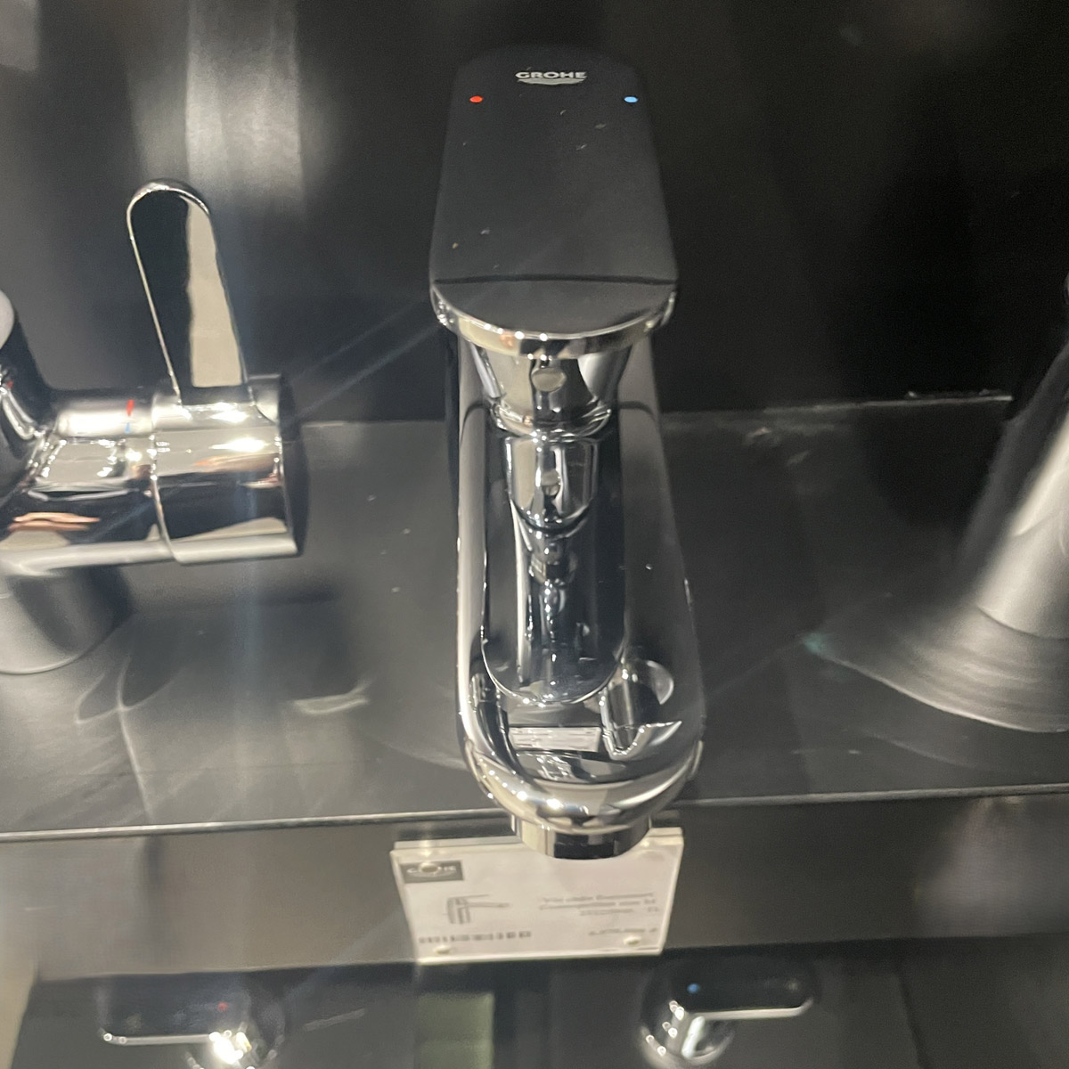 Vòi chậu nóng lạnh Eurosmart Cosmo M-size GROHE 23325000