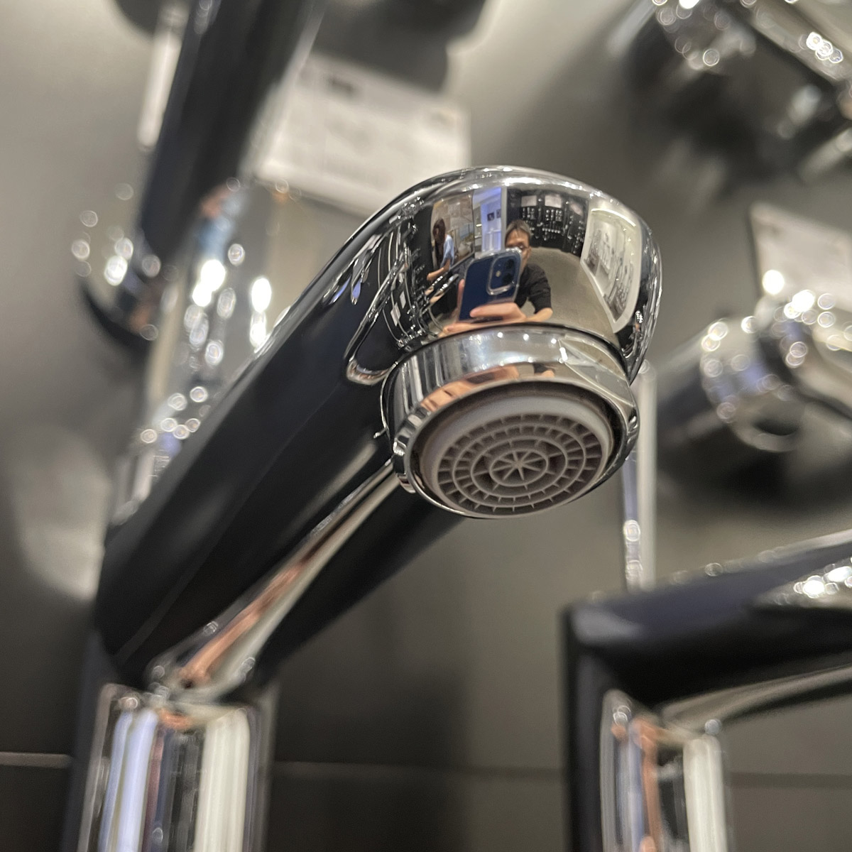 Vòi chậu nóng lạnh Eurodisc Cosmo XL-Size Grohe 23432000