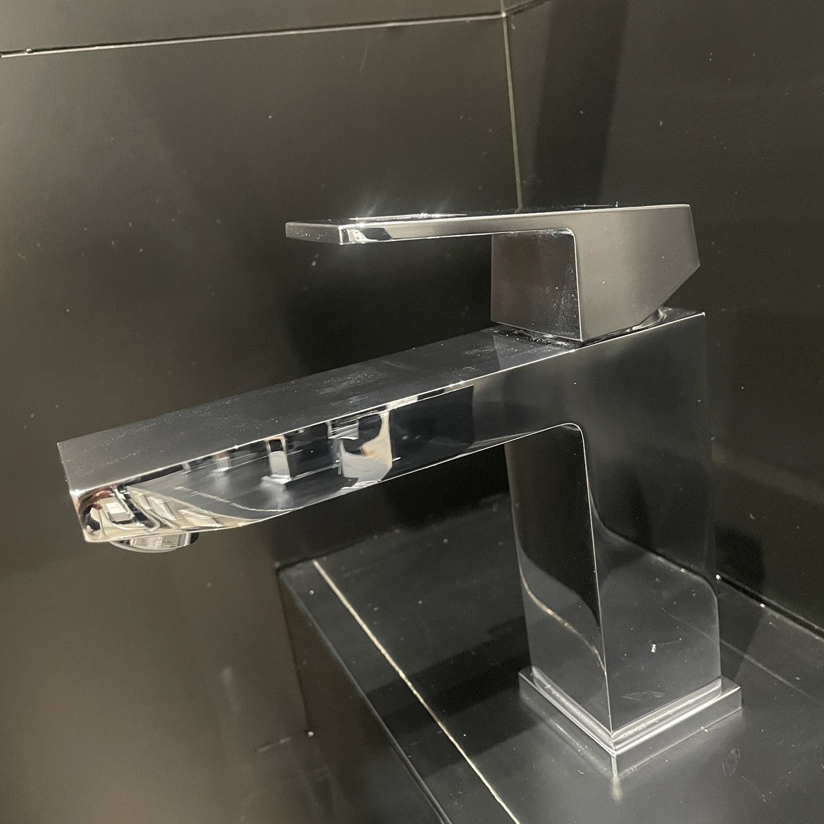 Vòi chậu nóng lạnh M-size Eurocube GROHE 23445000