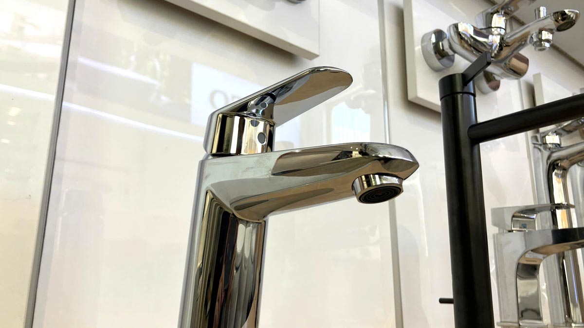 Vòi chậu nóng lạnh Eurodisc Cosmo M-Size Grohe 23448002