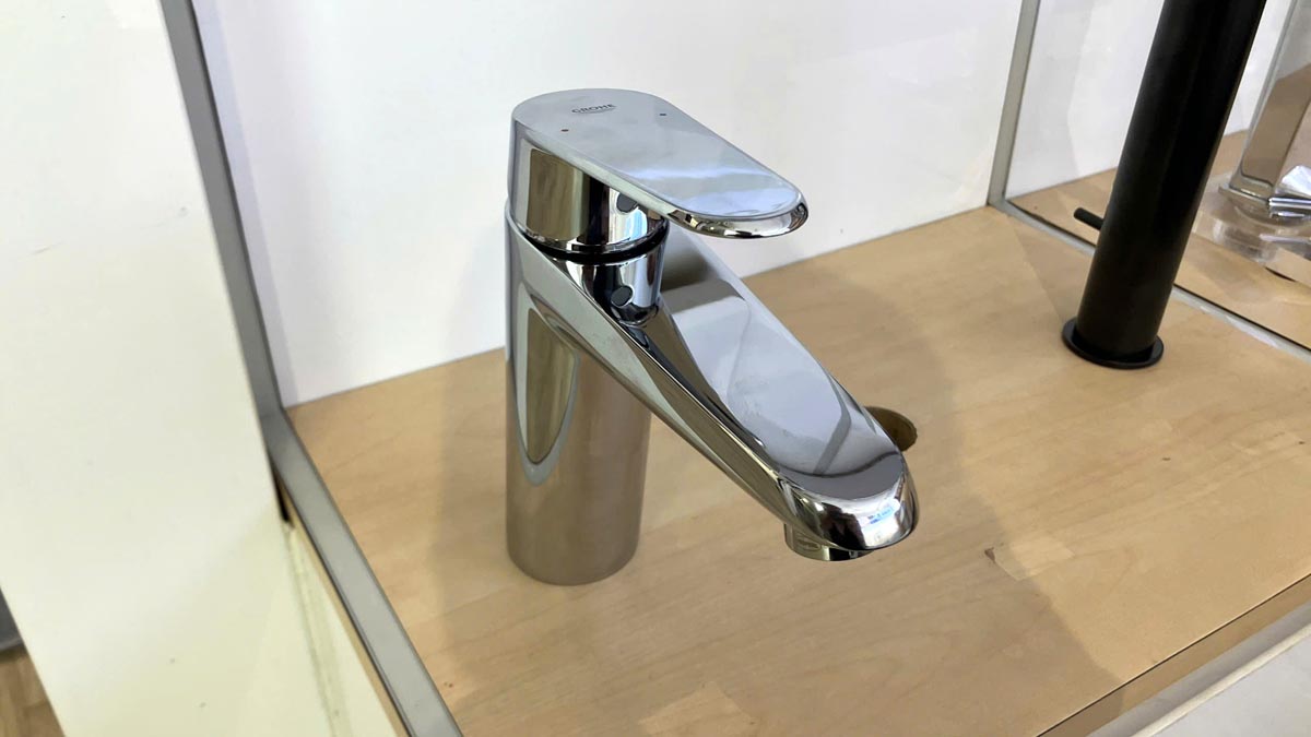 Vòi chậu nóng lạnh Eurodisc Cosmo M-Size Grohe 23448002