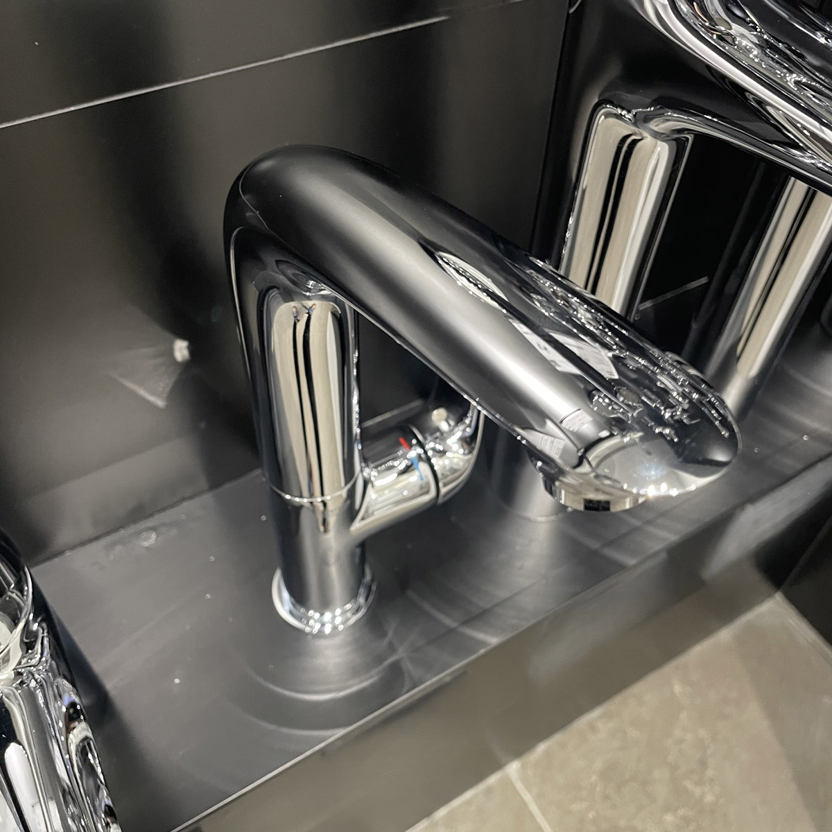 Vòi chậu nóng lạnh Eurostyle GROHE 23569003