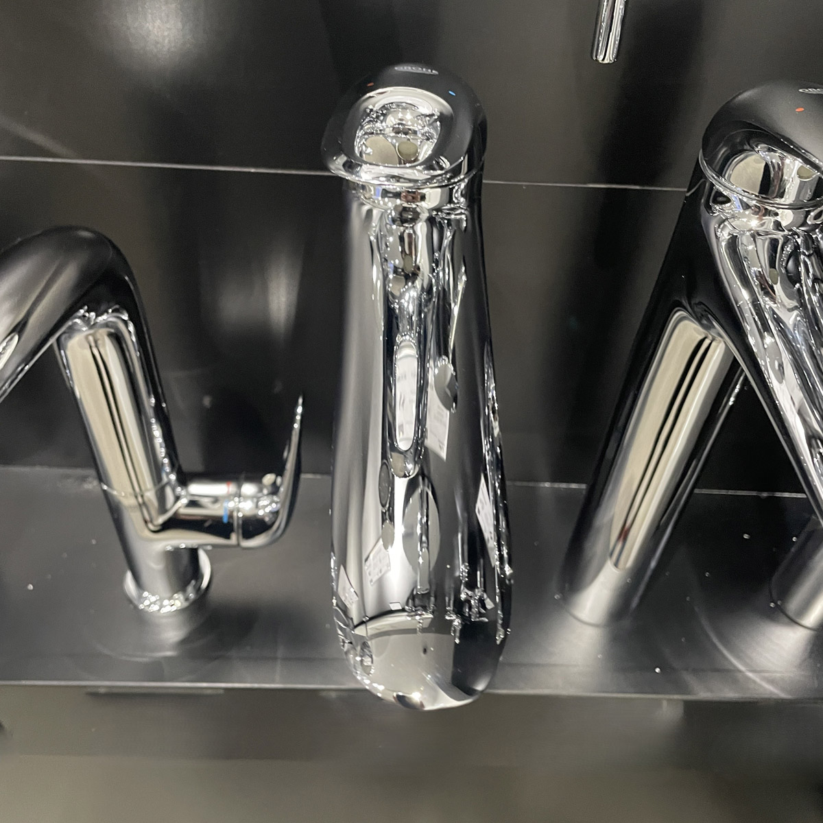 Vòi chậu nóng lạnh Eurostyle GROHE 23570003