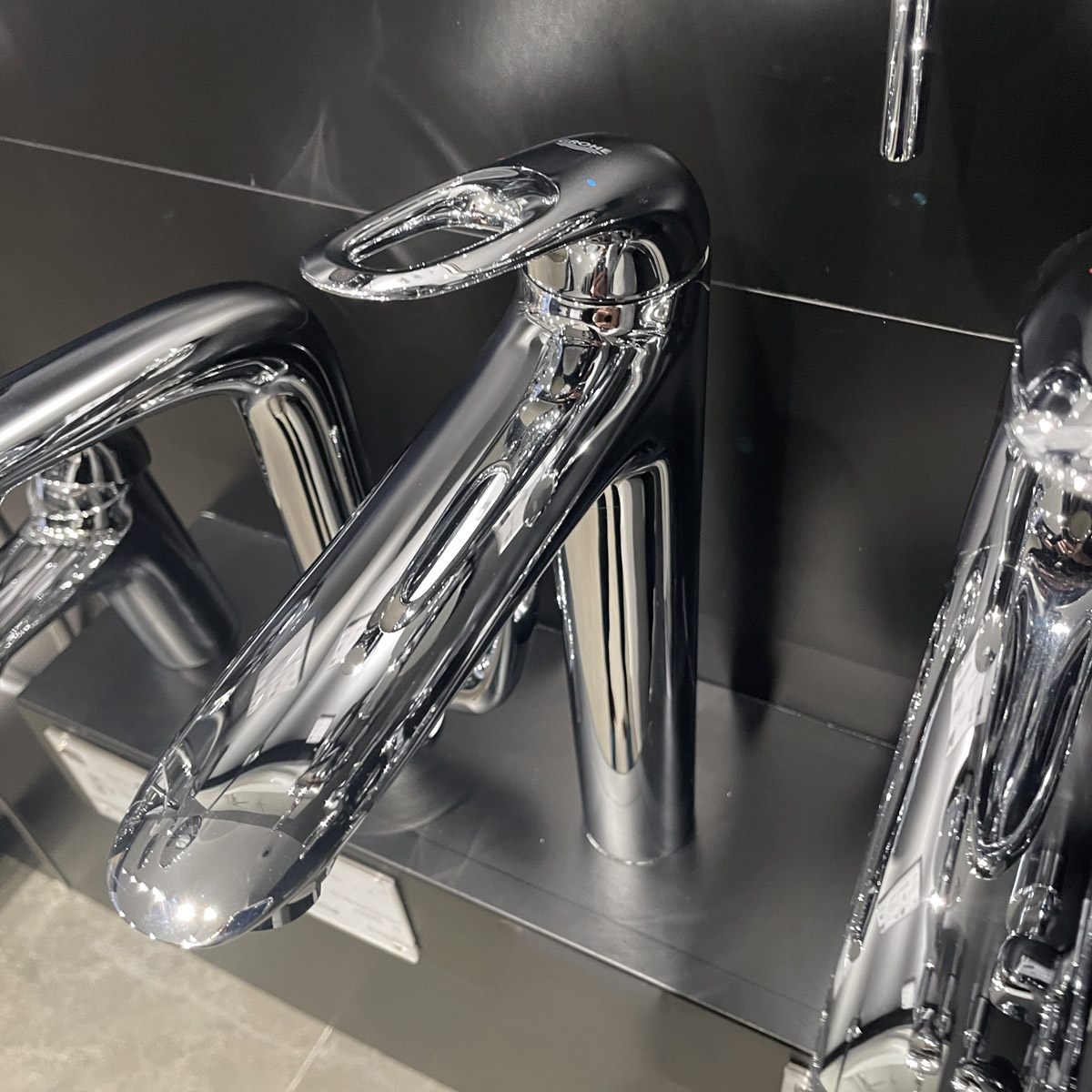 Vòi chậu nóng lạnh Eurostyle GROHE 23570003