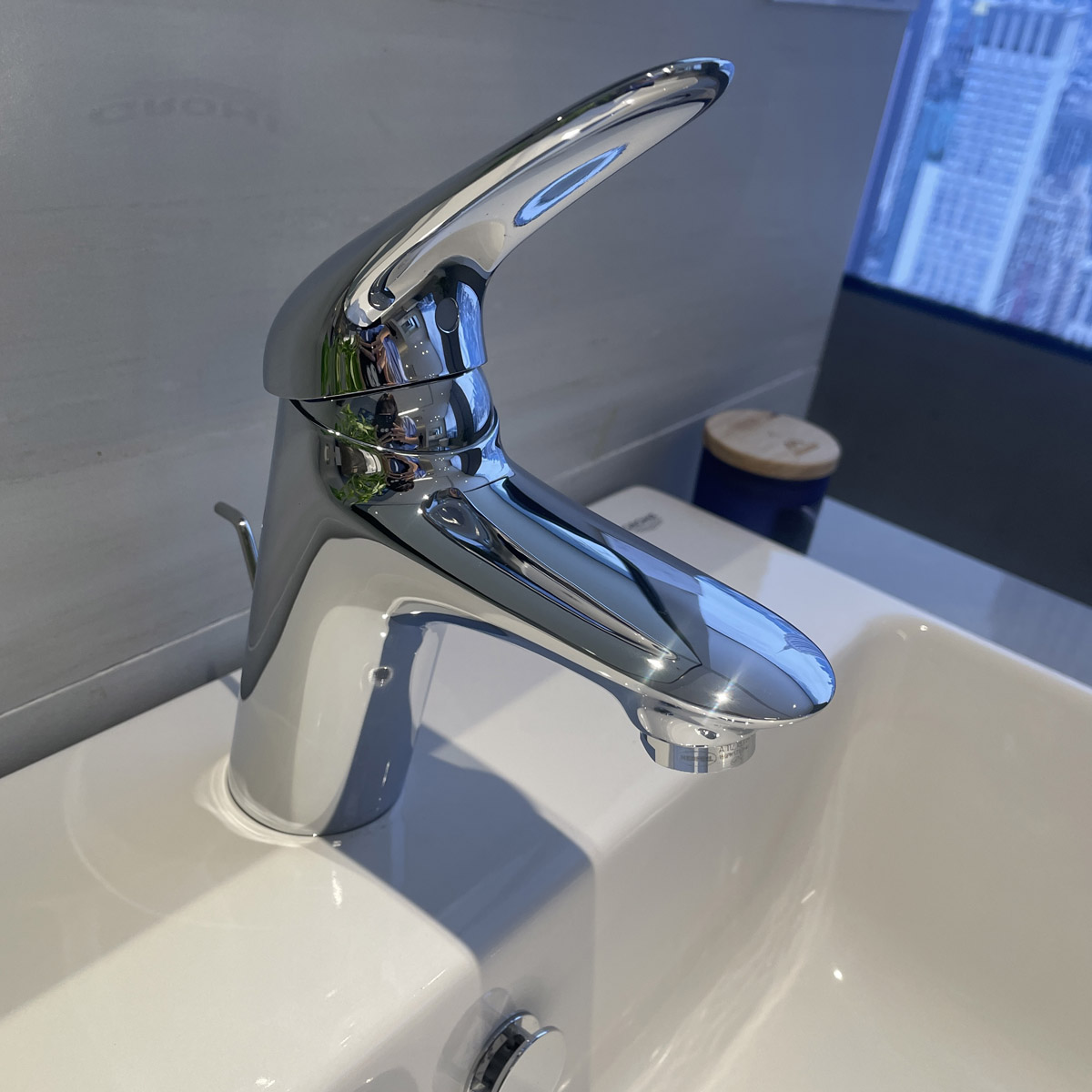 Vòi chậu nóng lạnh Eurostyle GROHE 23707003