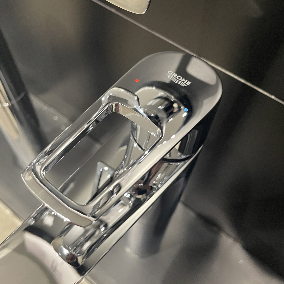 Vòi chậu nóng lạnh BauLoop GROHE 23890001