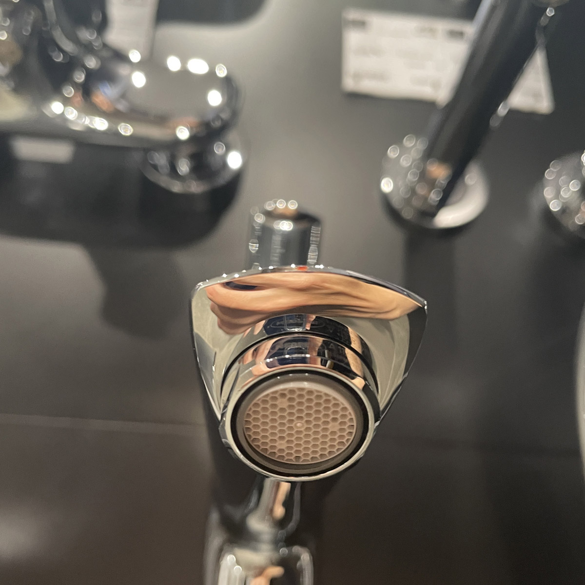 Vòi chậu nóng lạnh Eurosmart GROHE 23971003