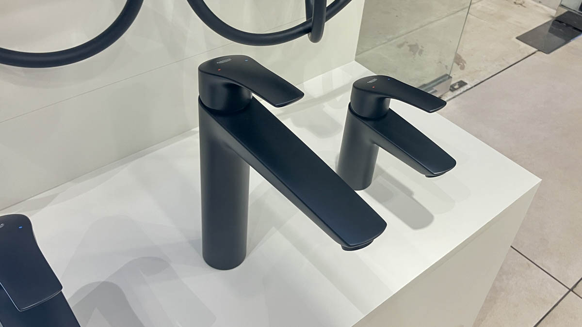 Vòi chậu nóng lạnh Eurosmart GROHE 23971003