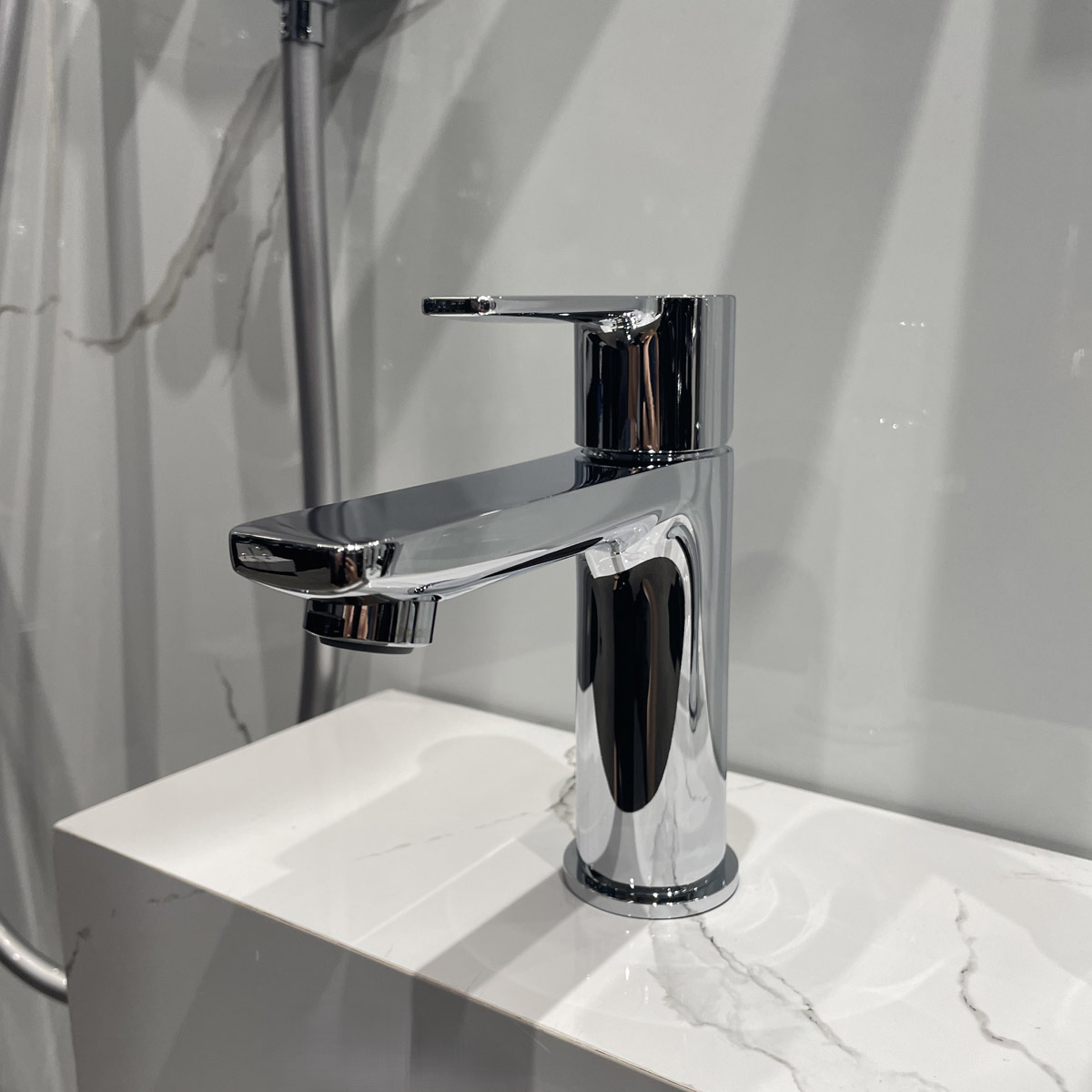 Vòi chậu nóng lạnh Lineare GROHE 32109001