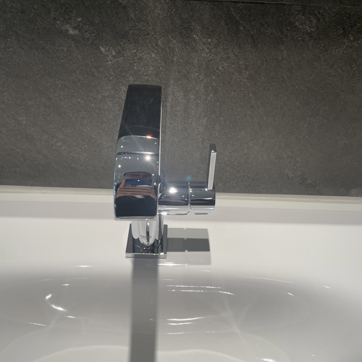 Vòi chậu nóng lạnh Allure GROHE 32146000