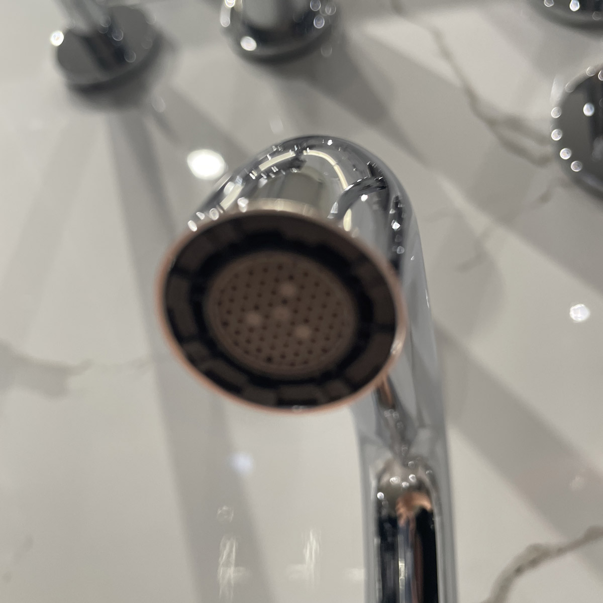 Vòi chậu nóng lạnh Essence L-size GROHE 32628001