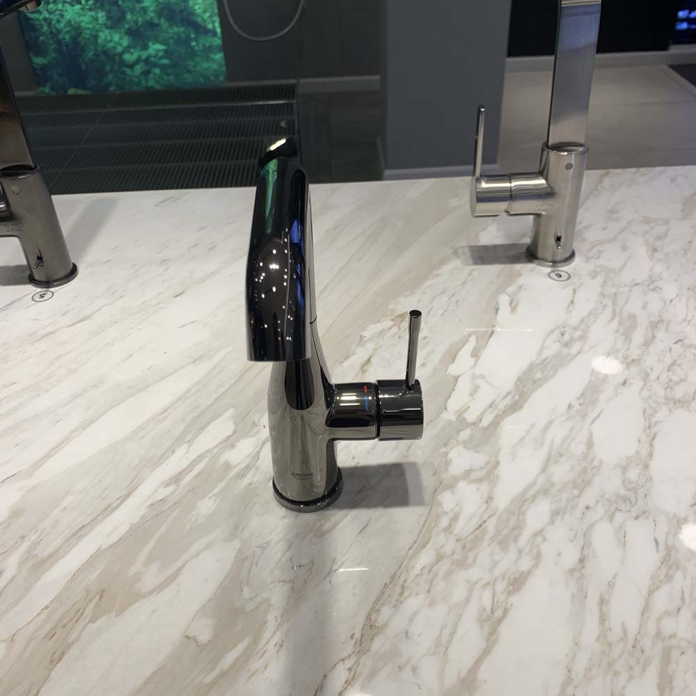 Vòi chậu nóng lạnh Essence L-size GROHE 32628001