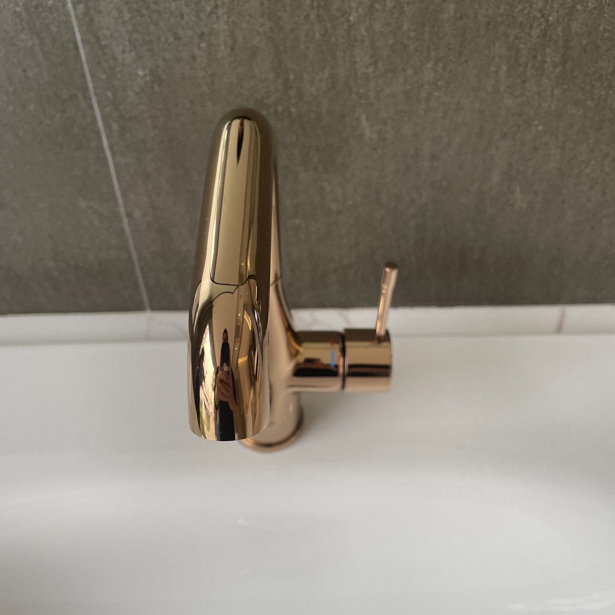 Vòi chậu nóng lạnh Essence L-size GROHE 32628001