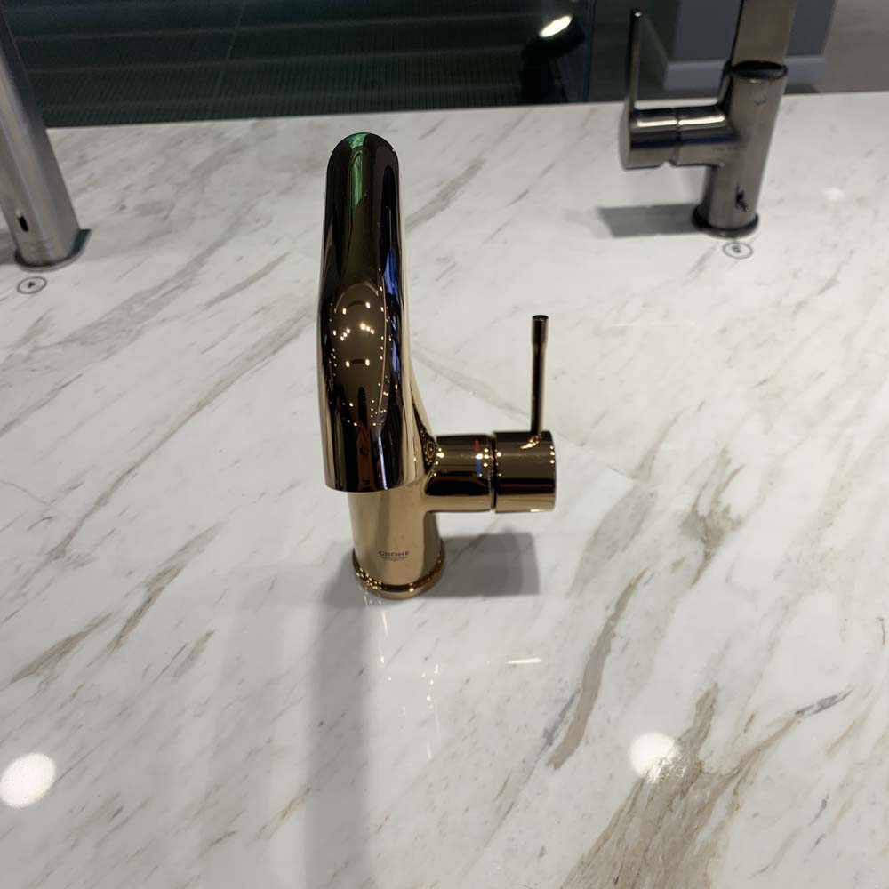 Vòi chậu nóng lạnh Essence L-size GROHE 32628001